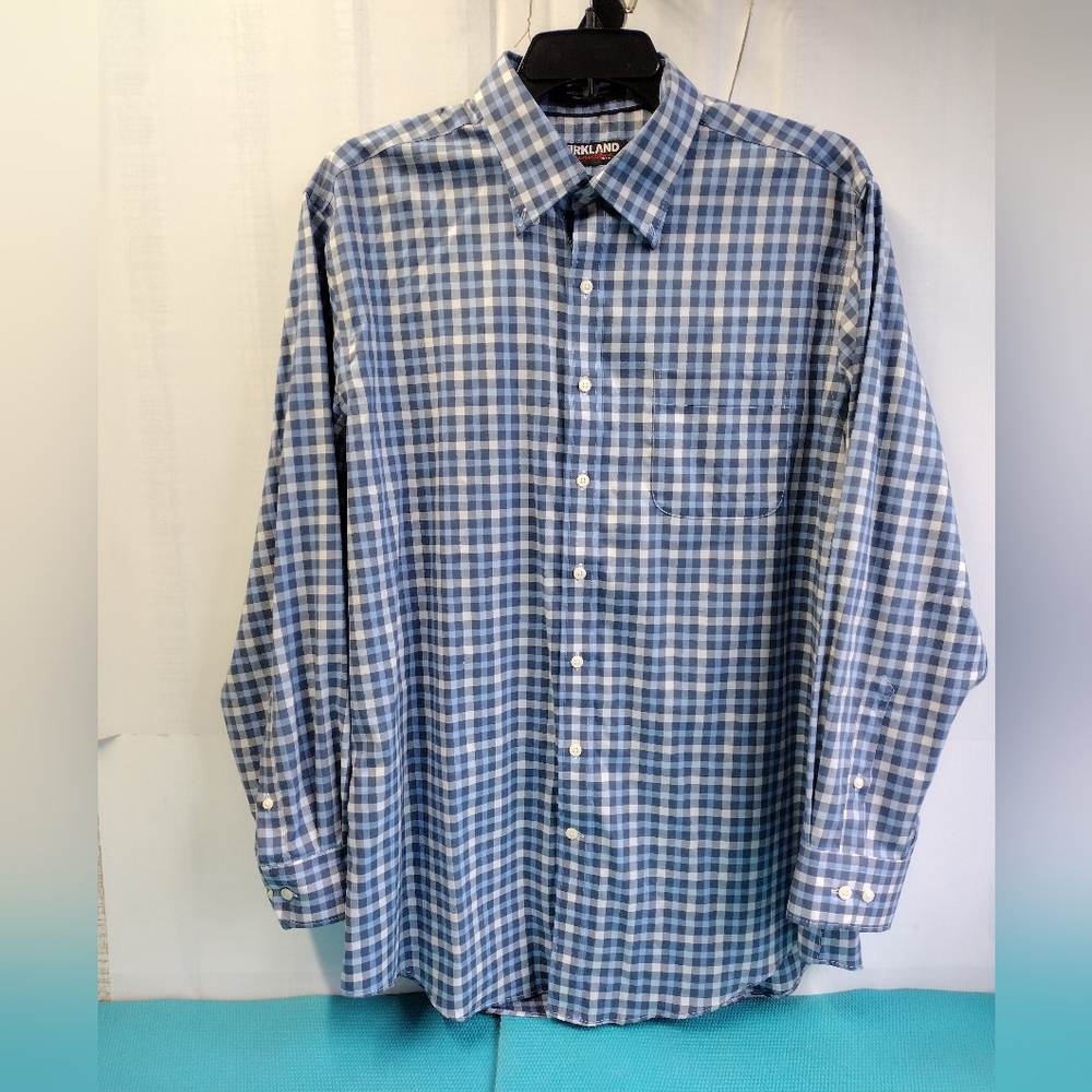 Kirkland Signature Men's Long Sleeve Plaid Button Up Shirt Blue - Size XL - Picture 1 of 6